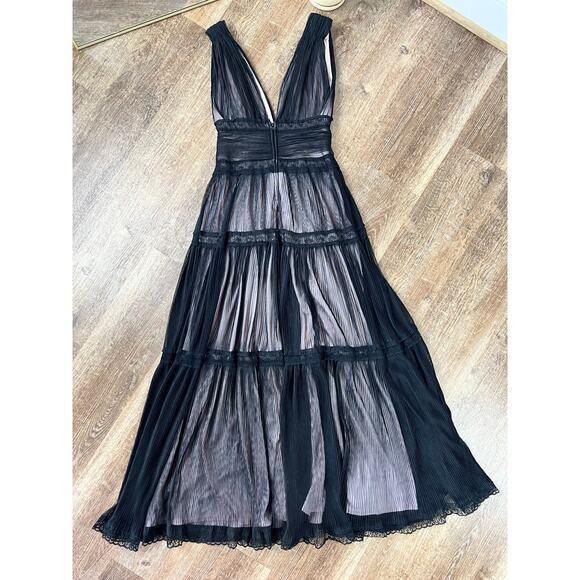 Vintage Tadashi Shoji Sleeveless Tiered Lace & Tulle Gown Whimsical Goth Black - Picture 3 of 10